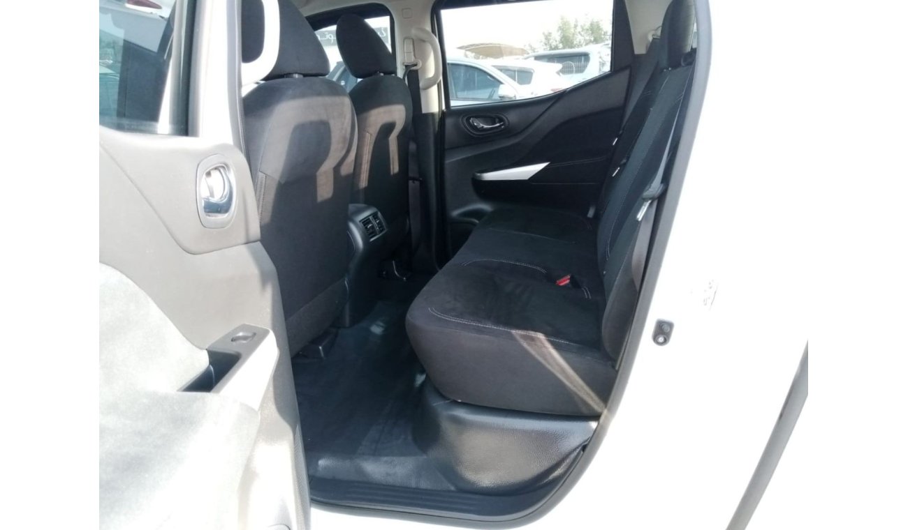 Nissan Navara NISSAN NAVARA PICK UP RIGHT HAND DRIVE (PM 877)