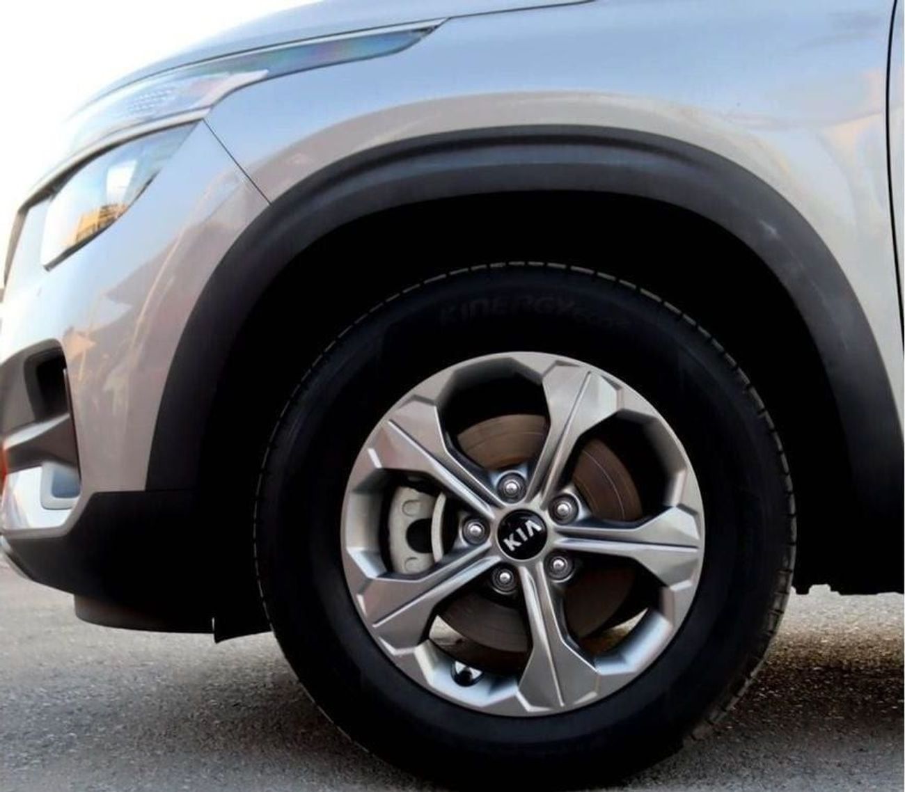 Kia Seltos EX 1.6L Kia Seltos 1.6L 2021 GCC accident free in excellent condition 837 P.M