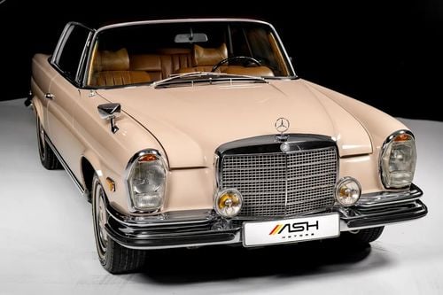 مرسيدس بنز 280SE 280 SE 3.5 Coupe (W111) | 64,434kms | Japanese Delivery | Highly Original