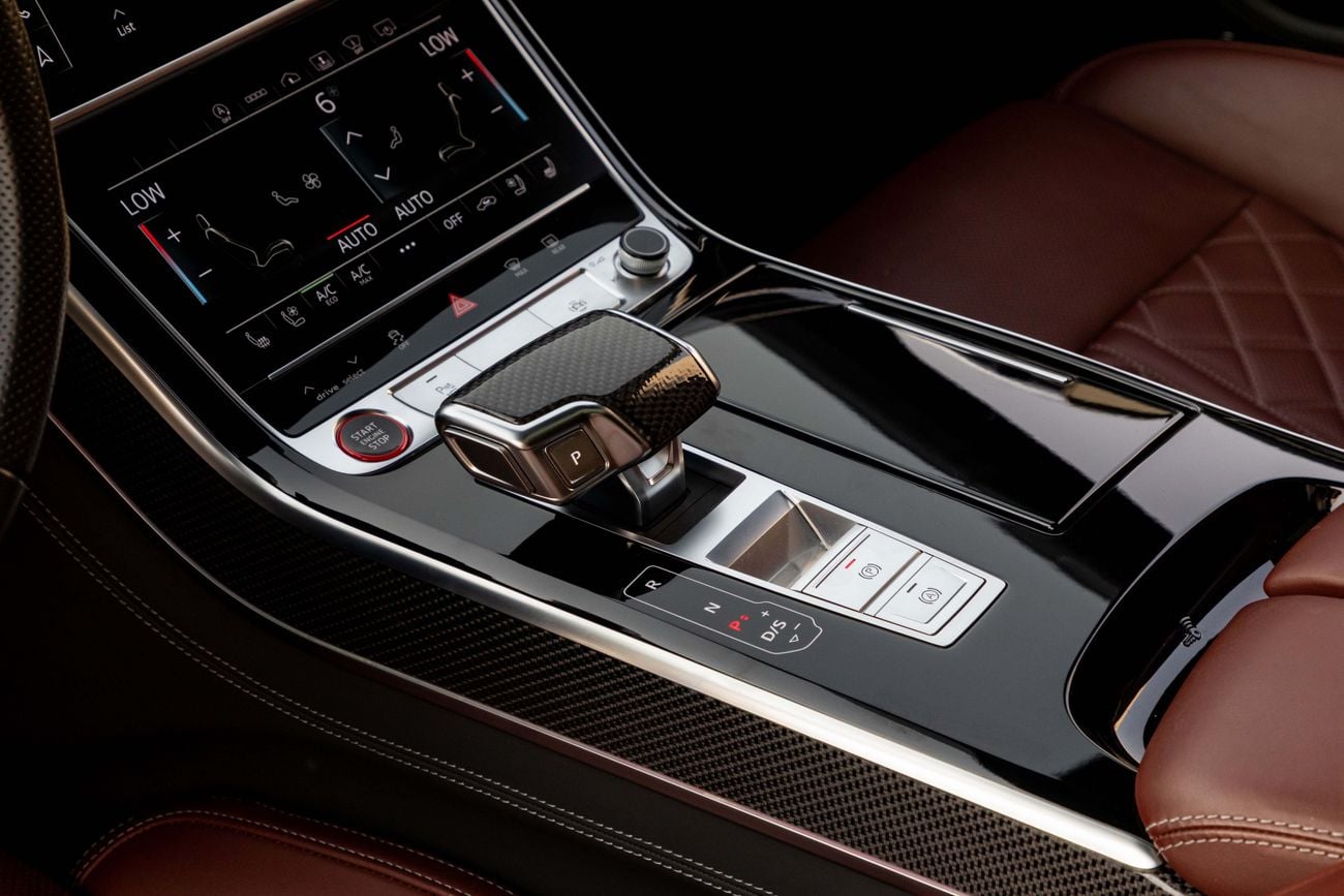 أودي S8 4.0 TFSI Quattro S8 | 5,875 P.M | 0% Downpayment | Audi Warranty + Service!