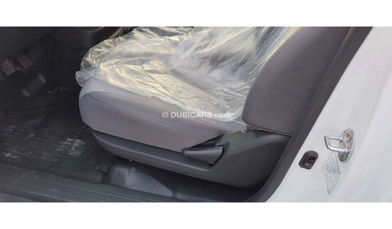 Mitsubishi L200 Mitsubishi L200 single cab 2.5L 2 doors 2020 DIESEL EXPORT PRICE 45000AED