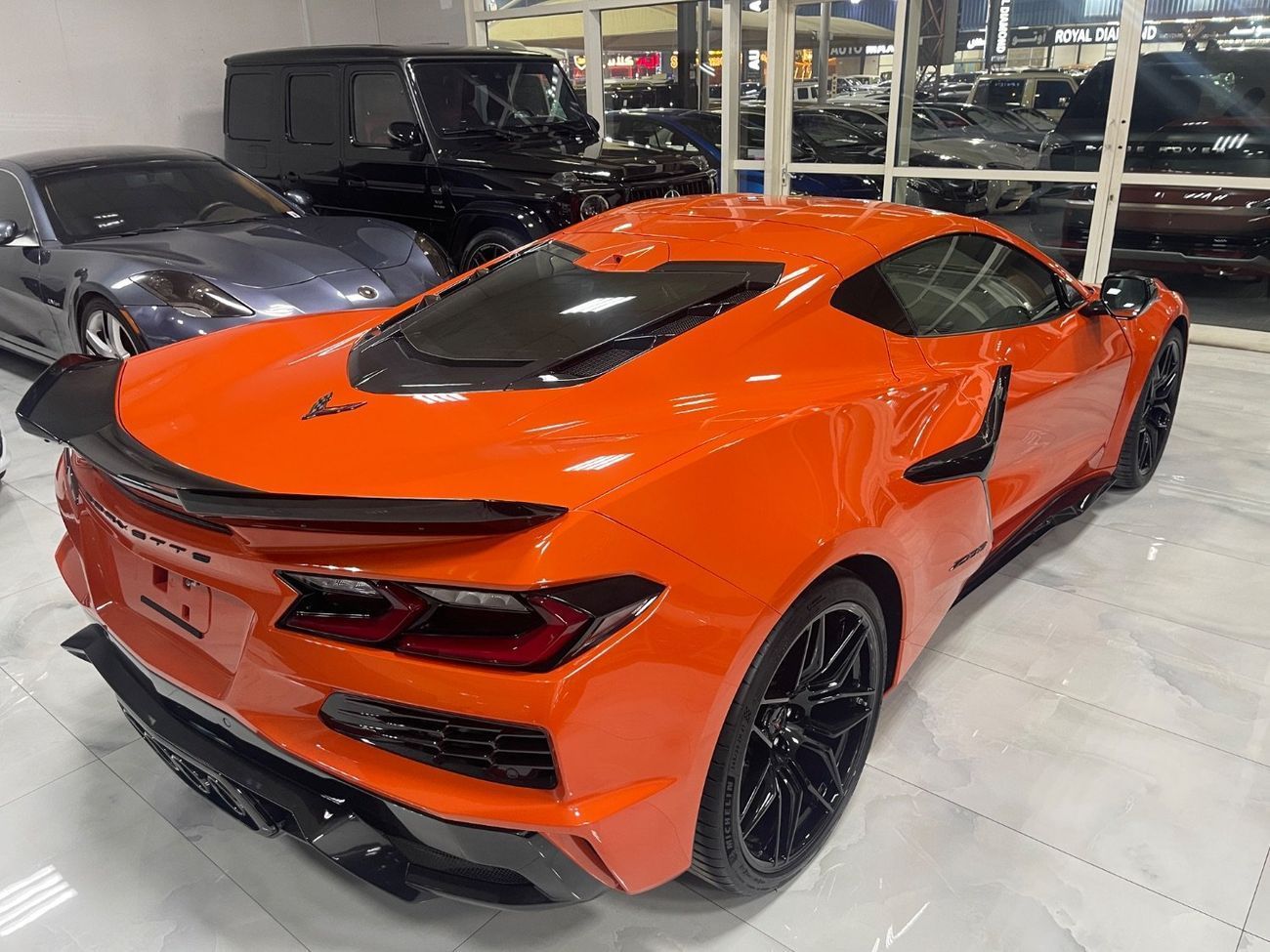 شيفروليه كورفت C8 Zo6 zl2 package