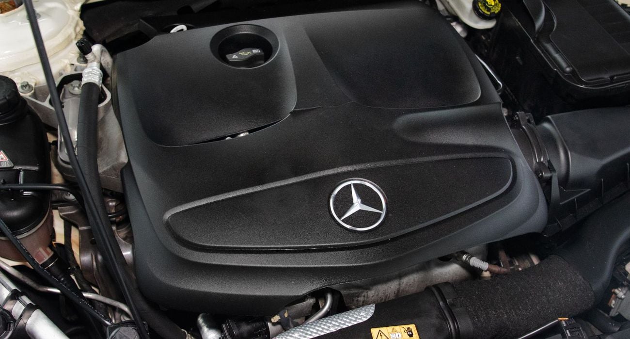 Mercedes Benz CLA250