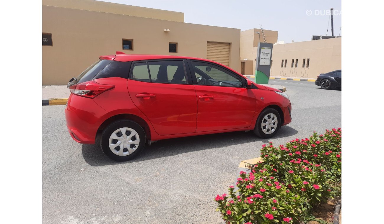 Toyota Yaris SE Toyota Yaris 2019 gcc very celen car