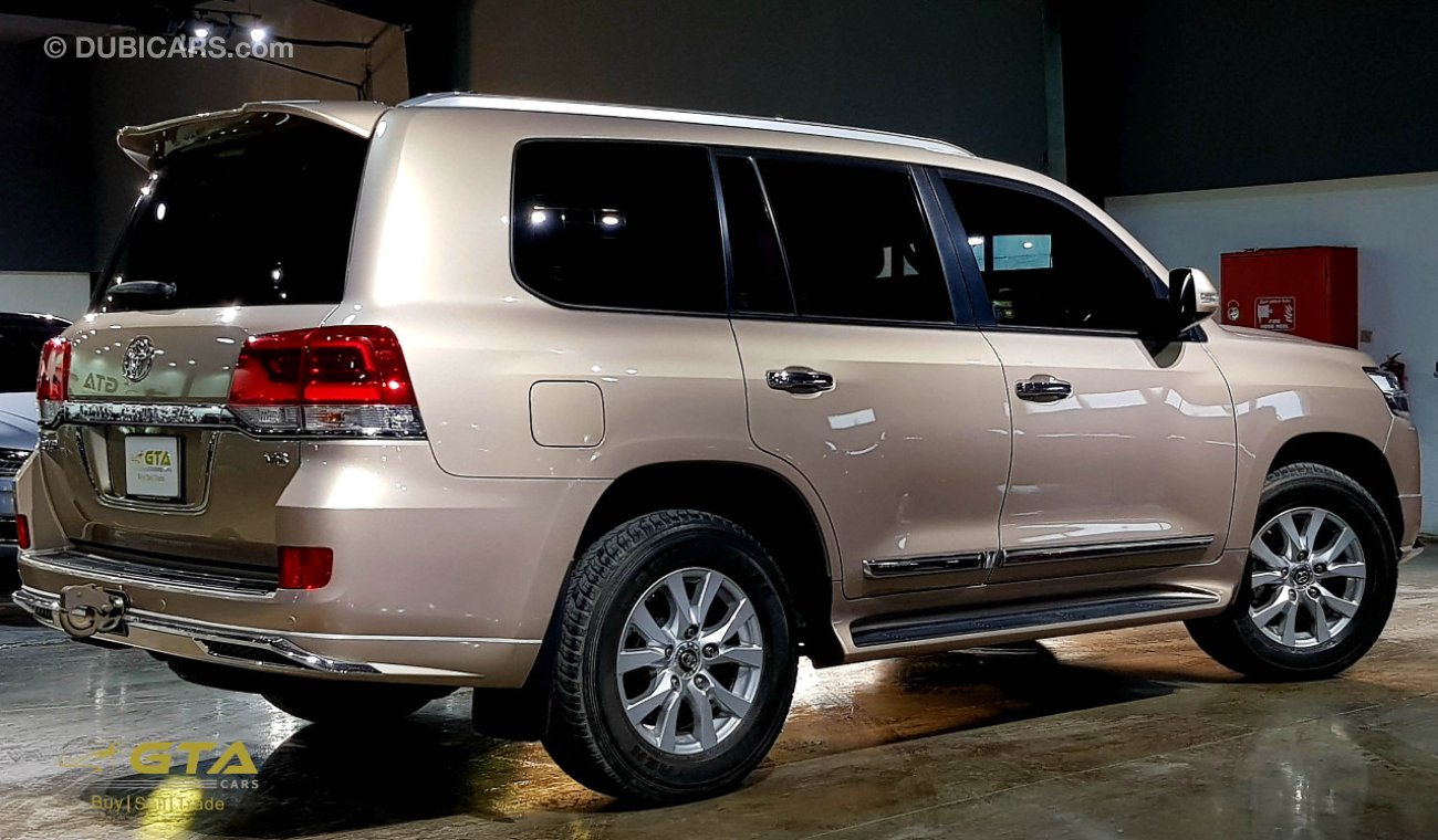 تويوتا لاند كروزر 2018 Toyota Land Cruiser GXR, Warranty, GCC, Low Kms