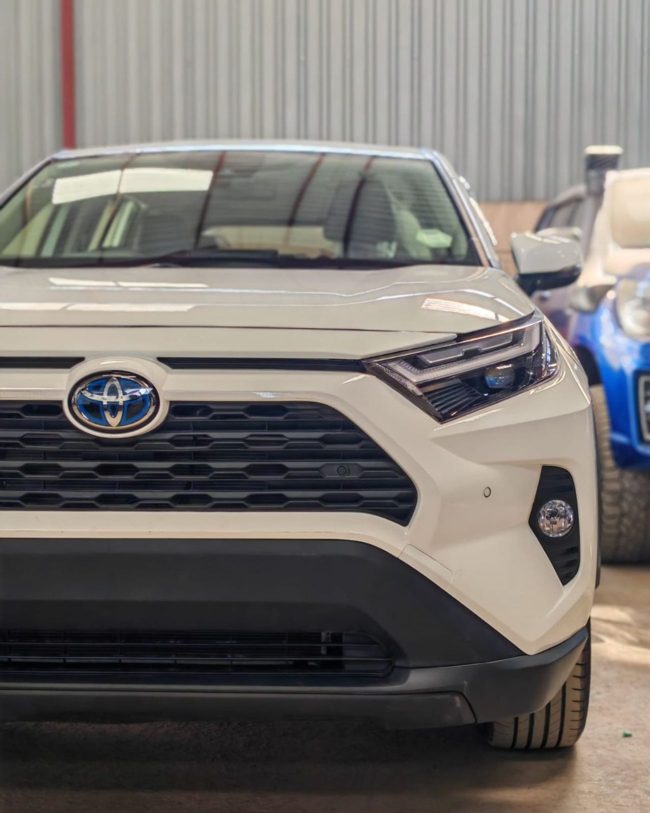 Toyota RAV4 2WD HYBRID 2.5L