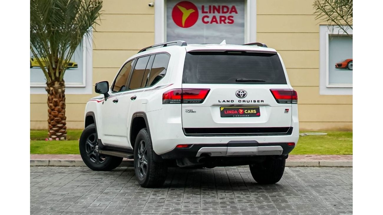 Toyota Land Cruiser GR-S