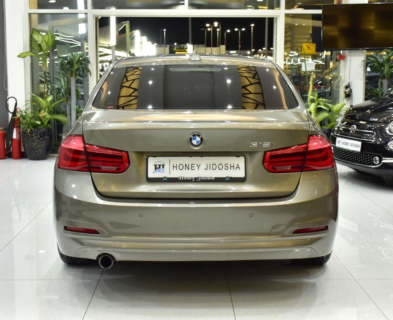 بي أم دبليو 318i EXCELLENT DEAL for our BMW 318i ( 2016 Model ) in Brown Color GCC Specs