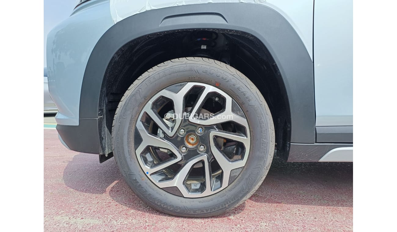 Suzuki Fronx GLX, 1.5L PETROL, V4,  DVD, "4" CAMERAS, 2WD (CODE #  67823)