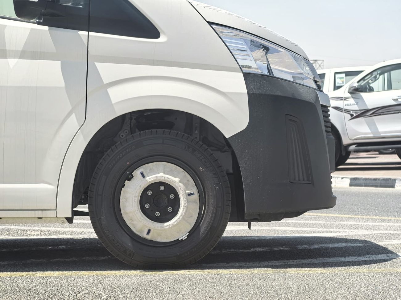 تويوتا هاياس 2026 TOYOTA HIACE 3.5L PETROL 6 SEATER SEMI CARGO