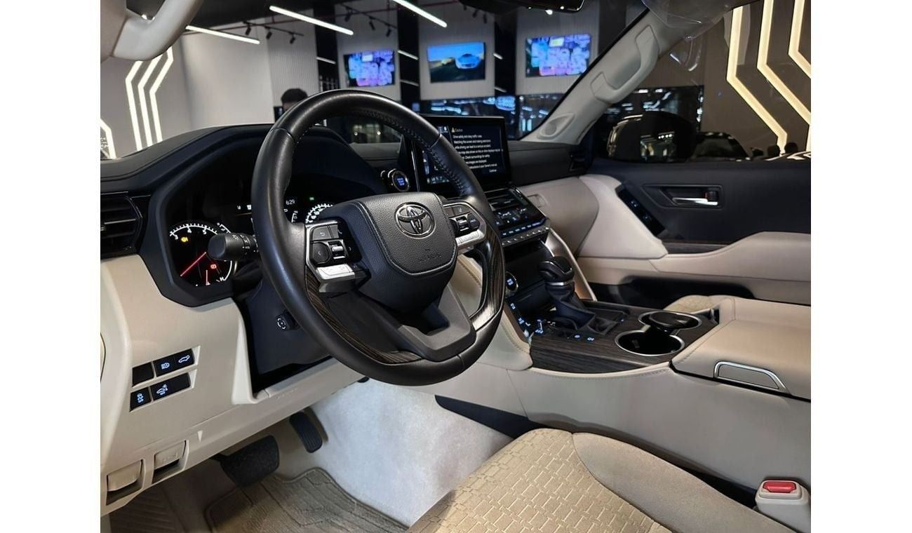 تويوتا لاند كروزر VXR 3.5L 2024 TOYOTA LAND CRUISER VX-R / 5 years ALFUTTAIM warranty