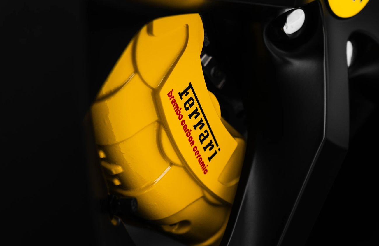 فيراري 12سيلندري ⁠6.5L Naturally Aspirated V12 Engine