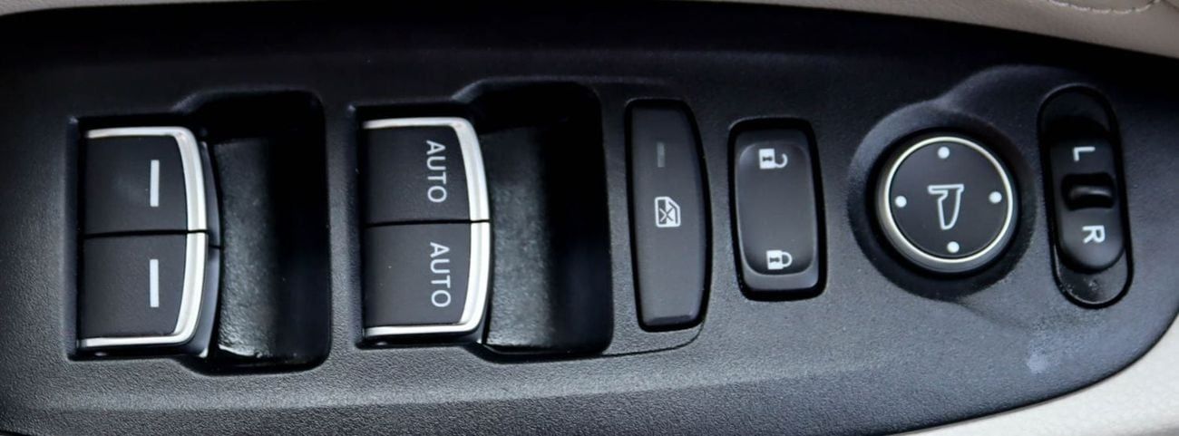 هوندا أكورد سيارة هوندا أكورد 2022 بحاله ممتازه وبدون حوادث  بمحرك 1500 - وممشى 63000 كيلو متر - وبسعر 69000