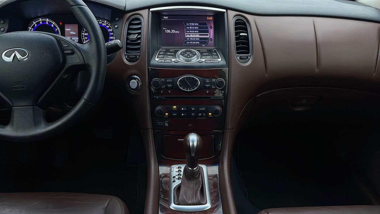 Infiniti QX50 LUXURY 3.7 | Under Warranty | Inspected on 150+ parameters