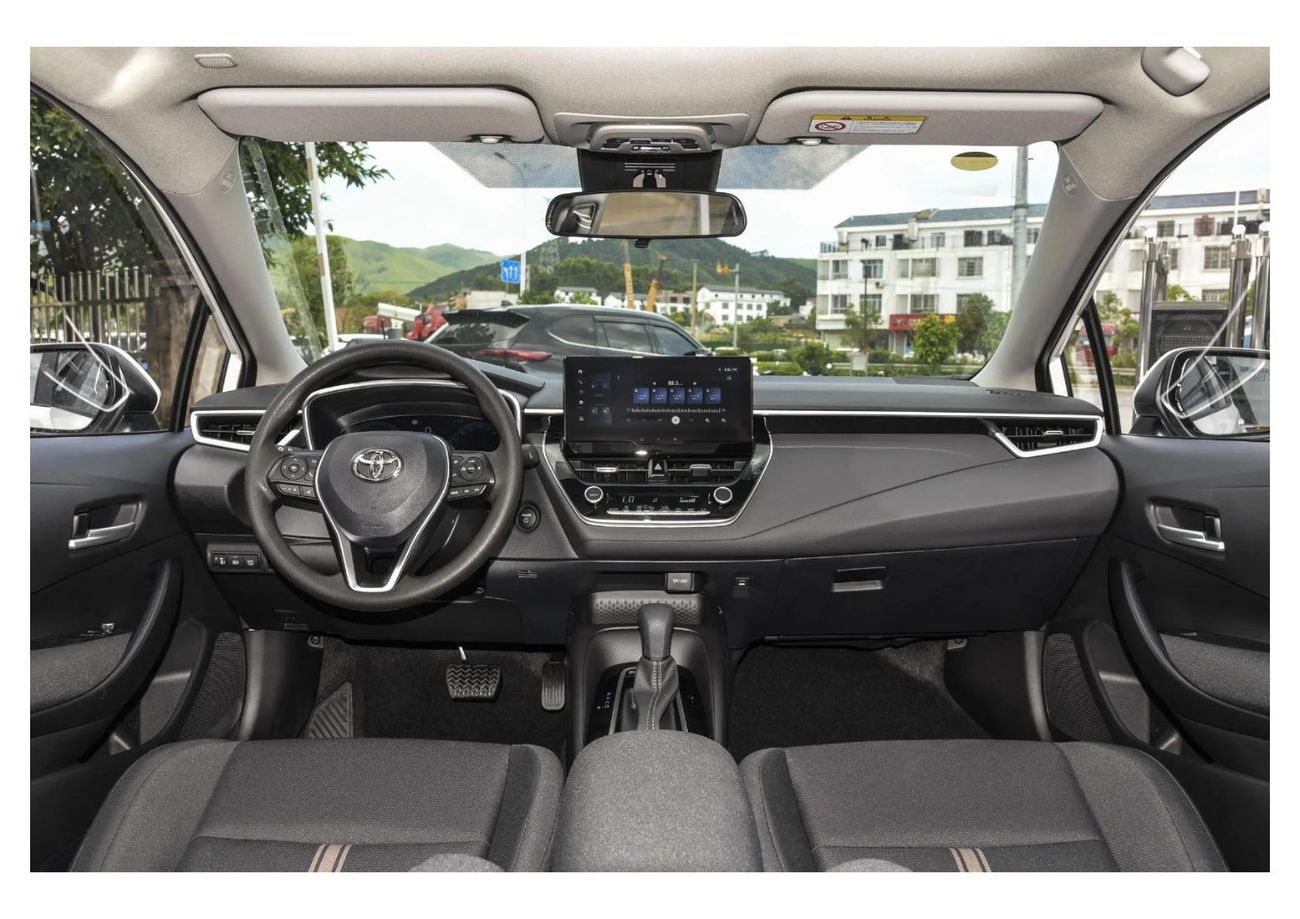 تويوتا ليفين LUXUARY