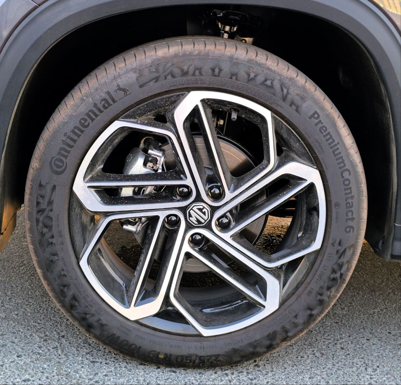 أم جي وان 1.5 TURBO