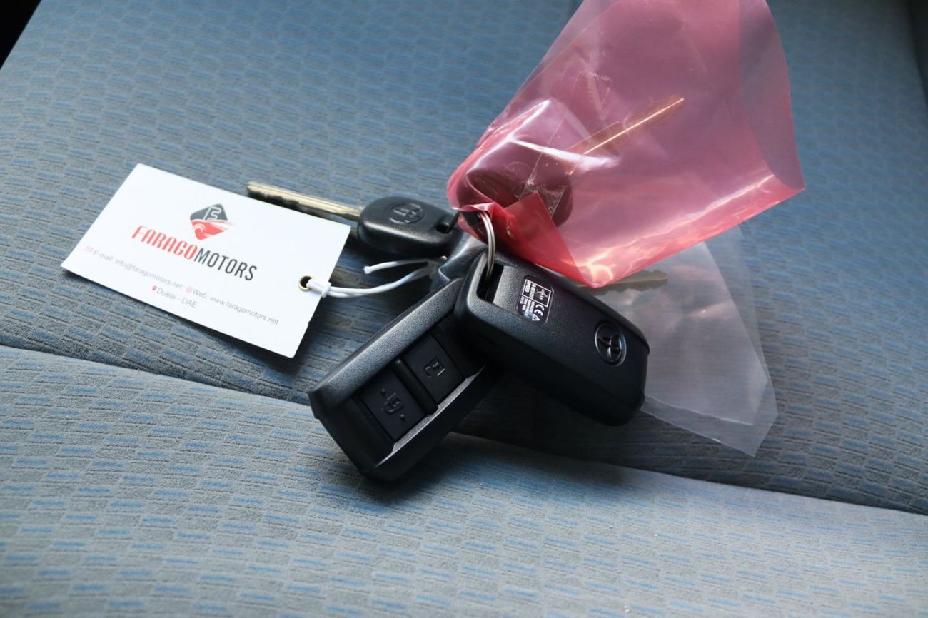 Toyota Land Cruiser 70 2025 LAND CRUISER GRJ 76 4.0 V6 M/T