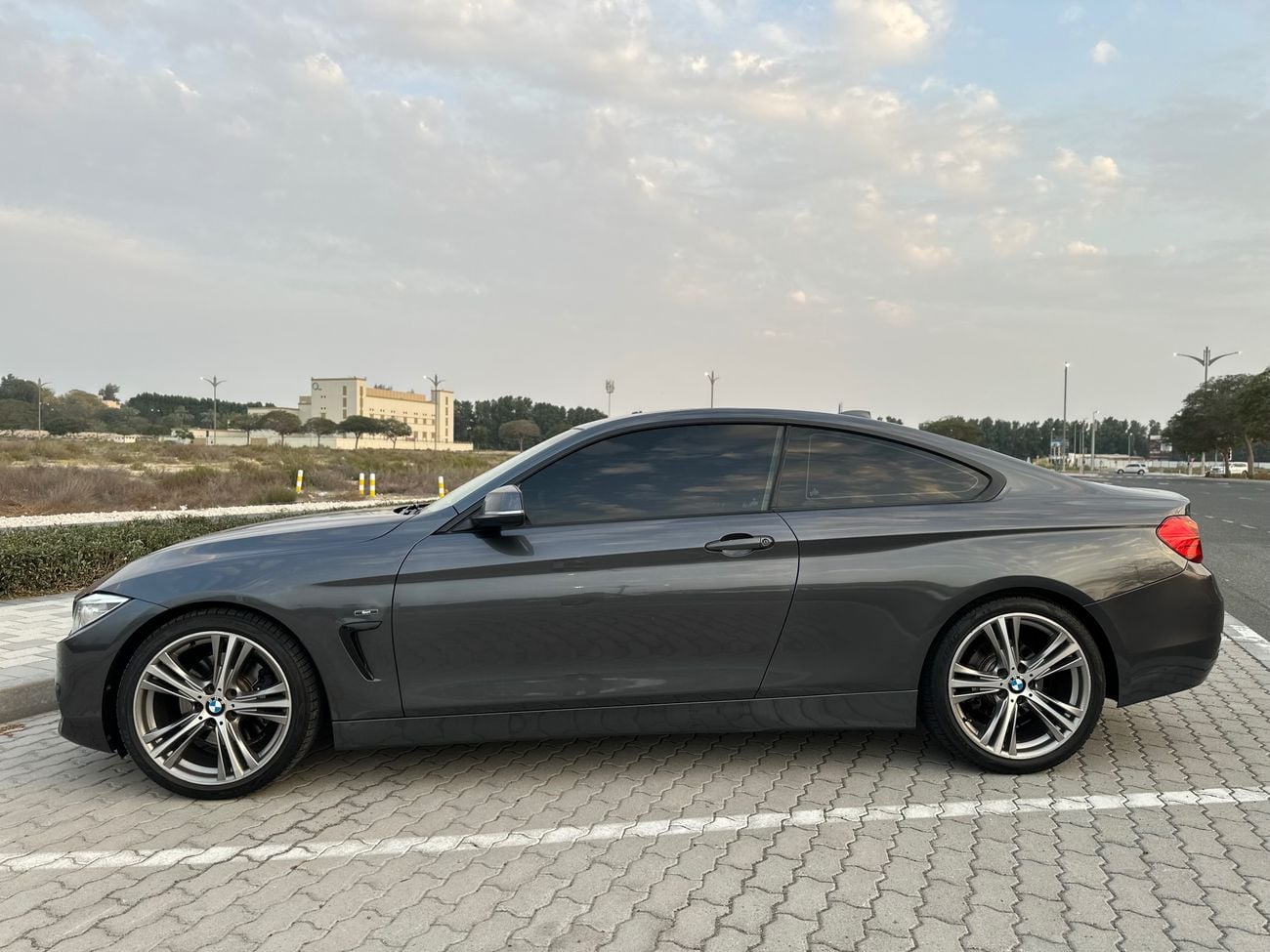 بي أم دبليو 428i SPORT LINE