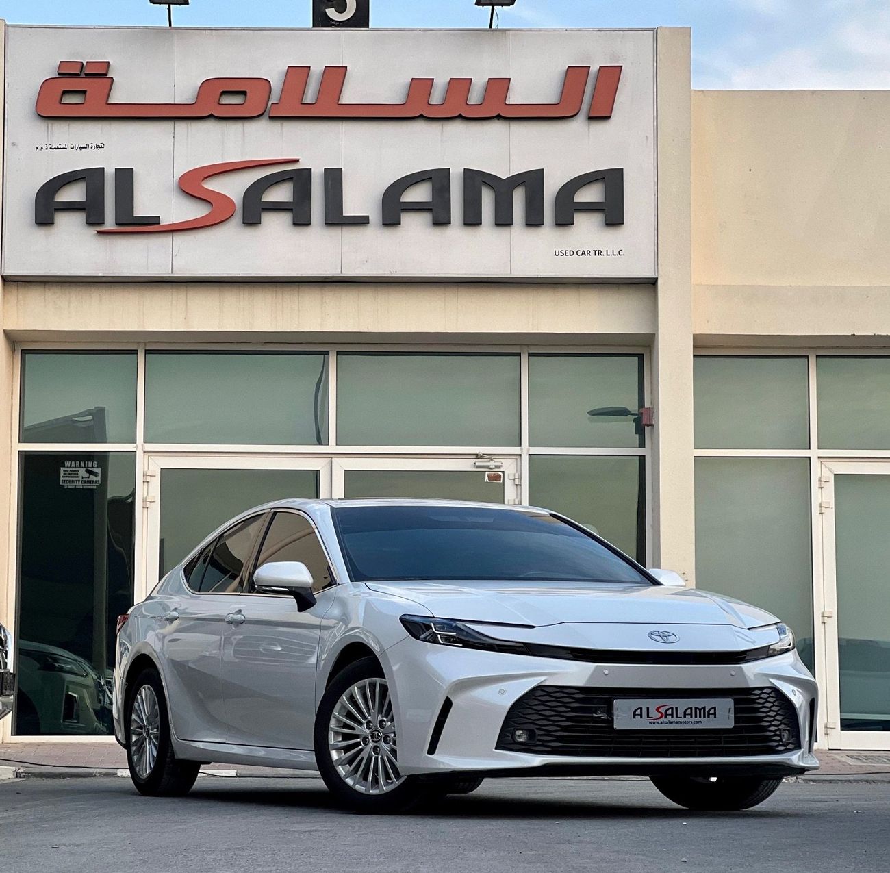 تويوتا كامري GLE 2.5L