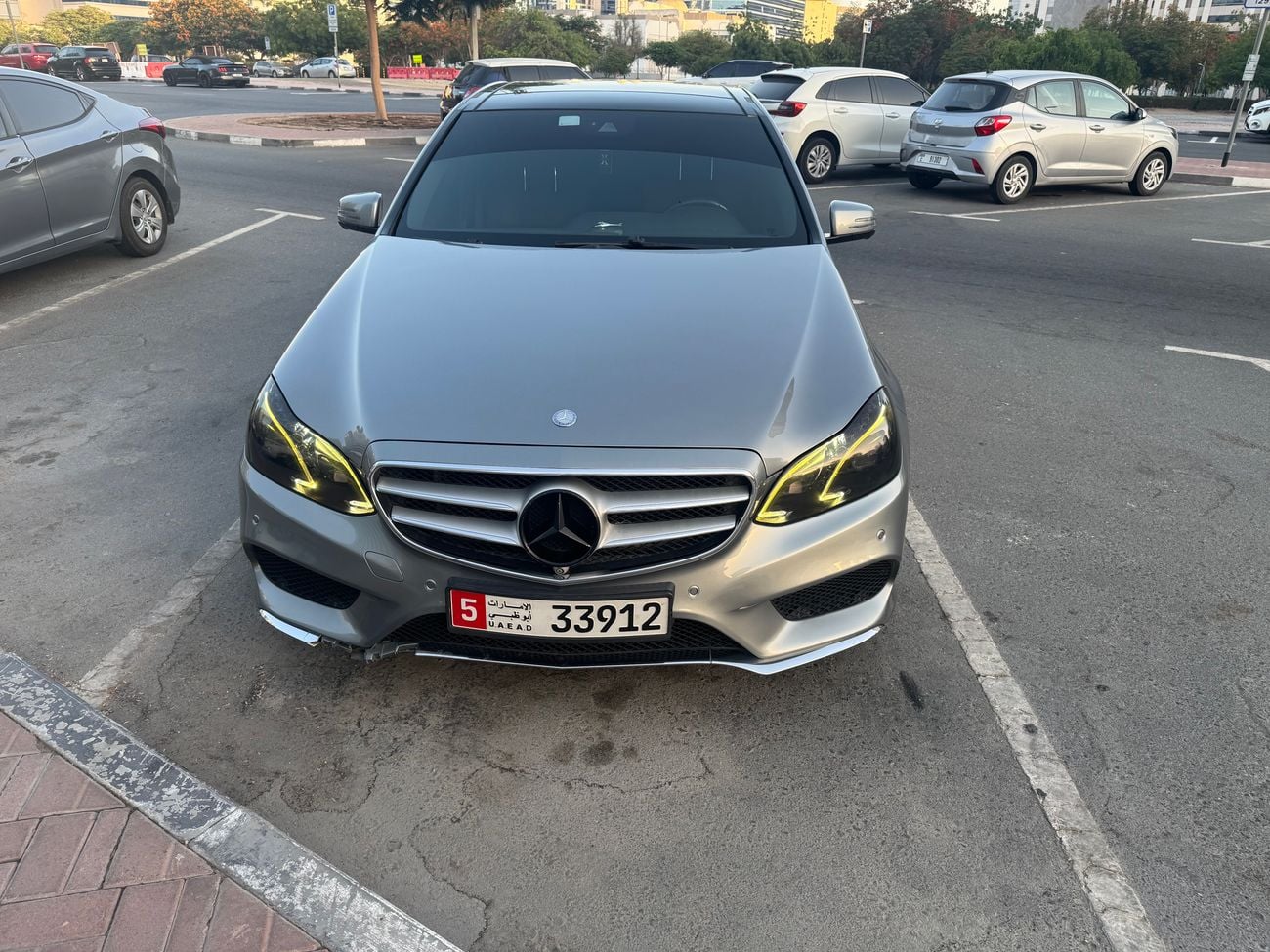 مرسيدس بنز E300