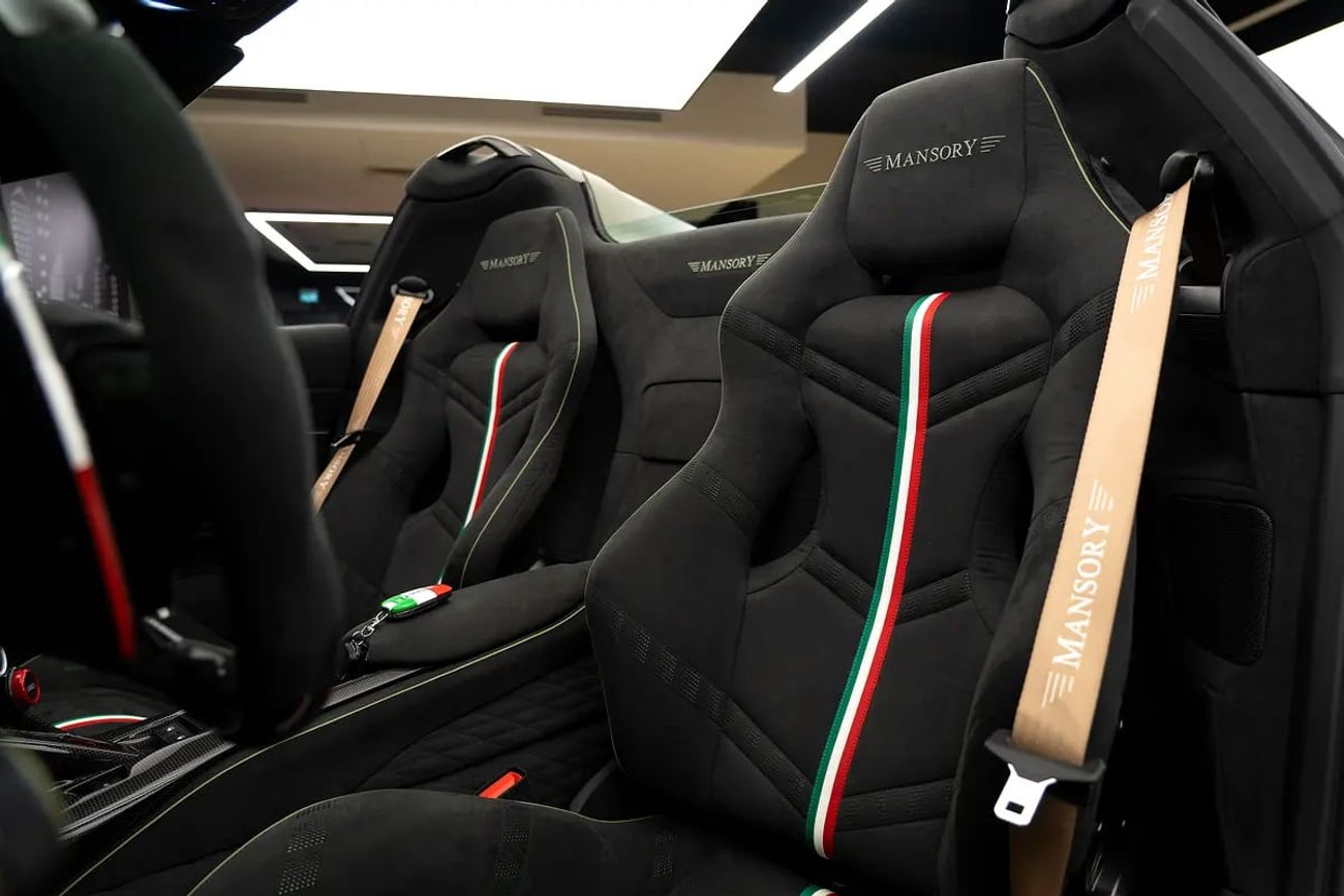 فيراري 812 GTS