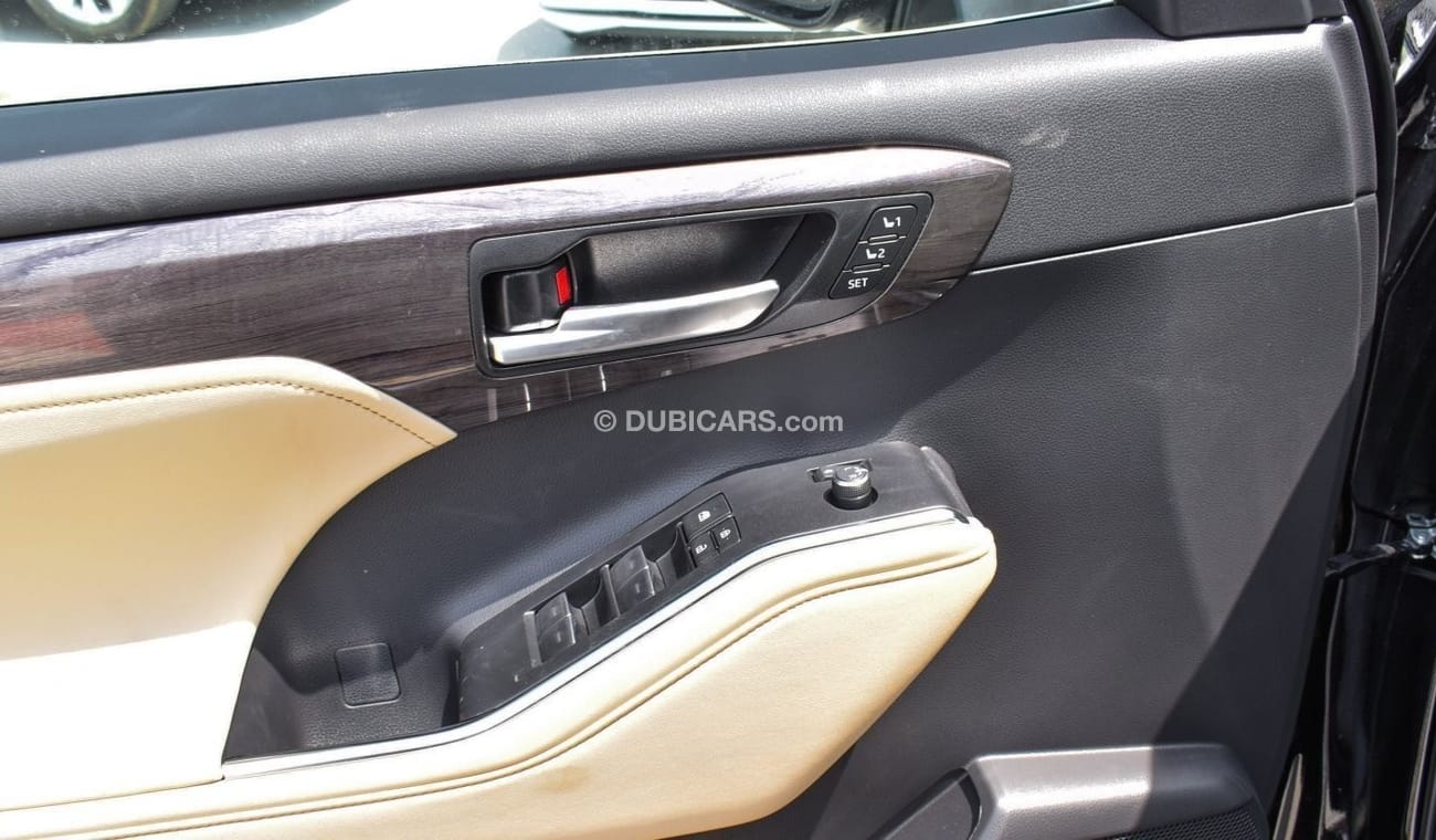 Toyota Highlander Toyota Highlander 2.5L Hybrid Limited | 2023 | For Export Only