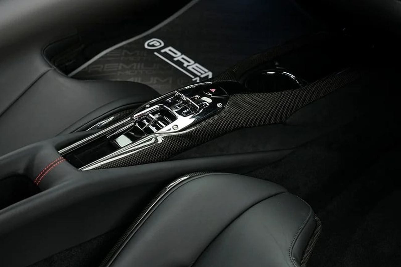 Ferrari 296 GTB 3.0T V6 PHEV