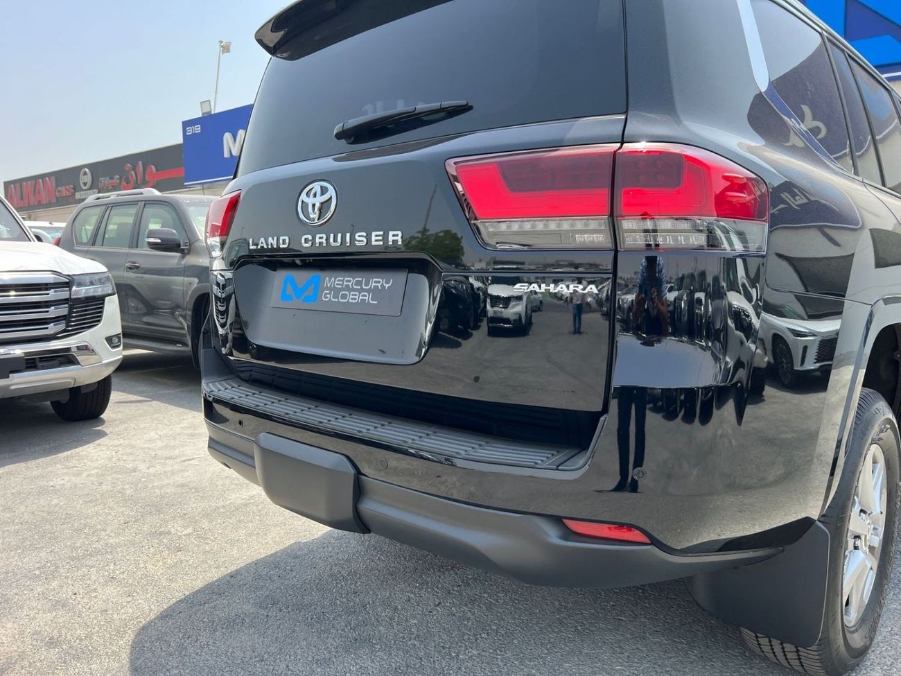 تويوتا لاند كروزر RHD LC300 Sahara Diesel 3.3L