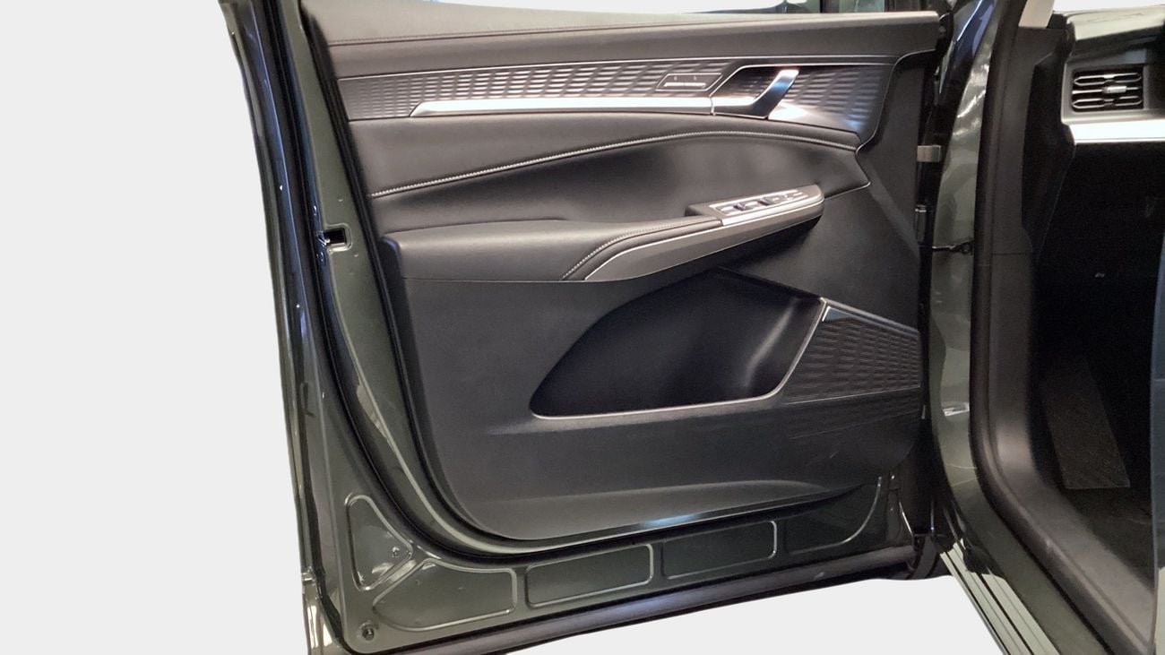 MG RX9 Luxury | Start 2026 with the ideal drive | Guaranteed Warranty | 0 Down Payment