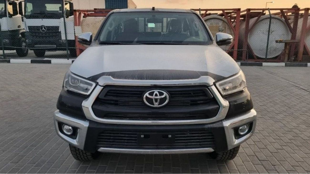 تويوتا هيلوكس DC DIESEL 2.4L 4x4 6AT FOR EXPORT
