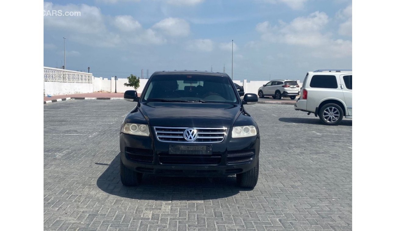 Volkswagen Touareg 2005 GCC model, 6 cylinder, automatic transmission, mileage 240000km