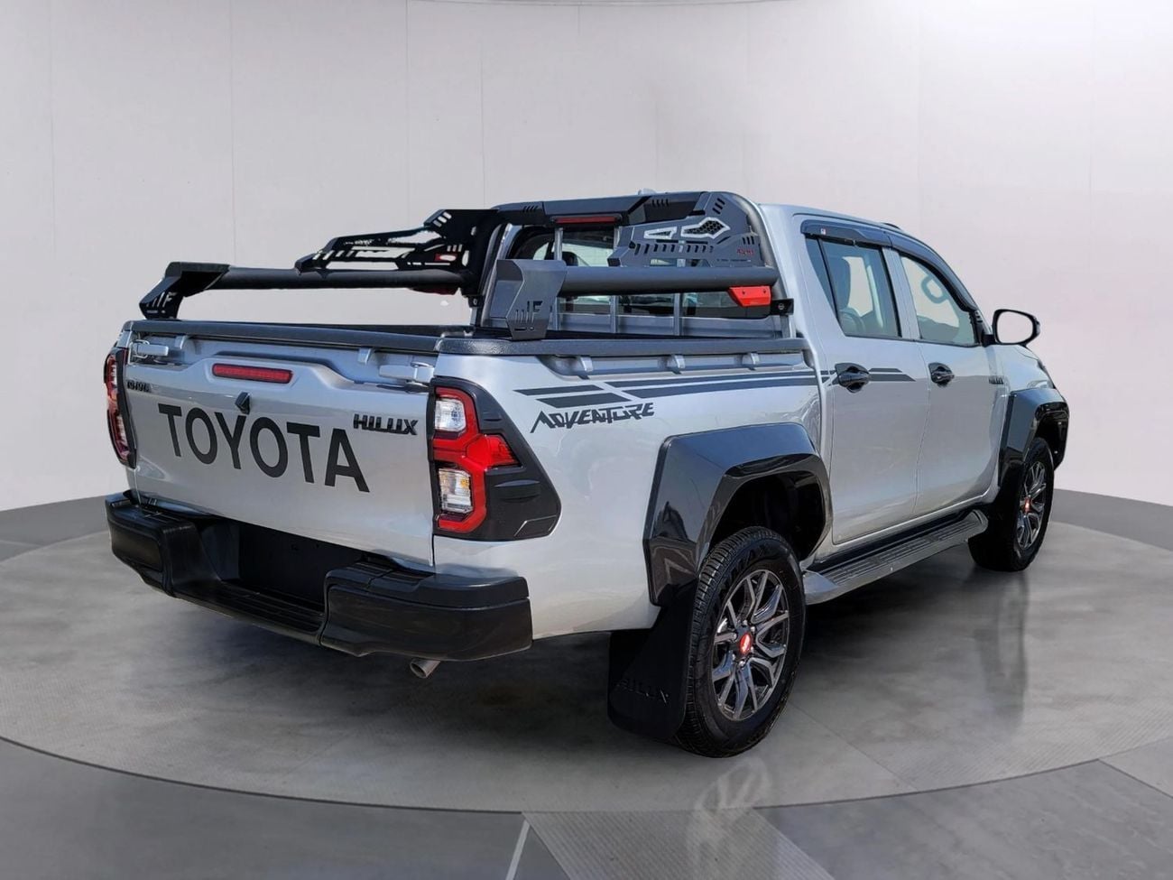 تويوتا هيلوكس GR SPORT 4x4 Diesel 2.8L Right hand Drive (Export Only)