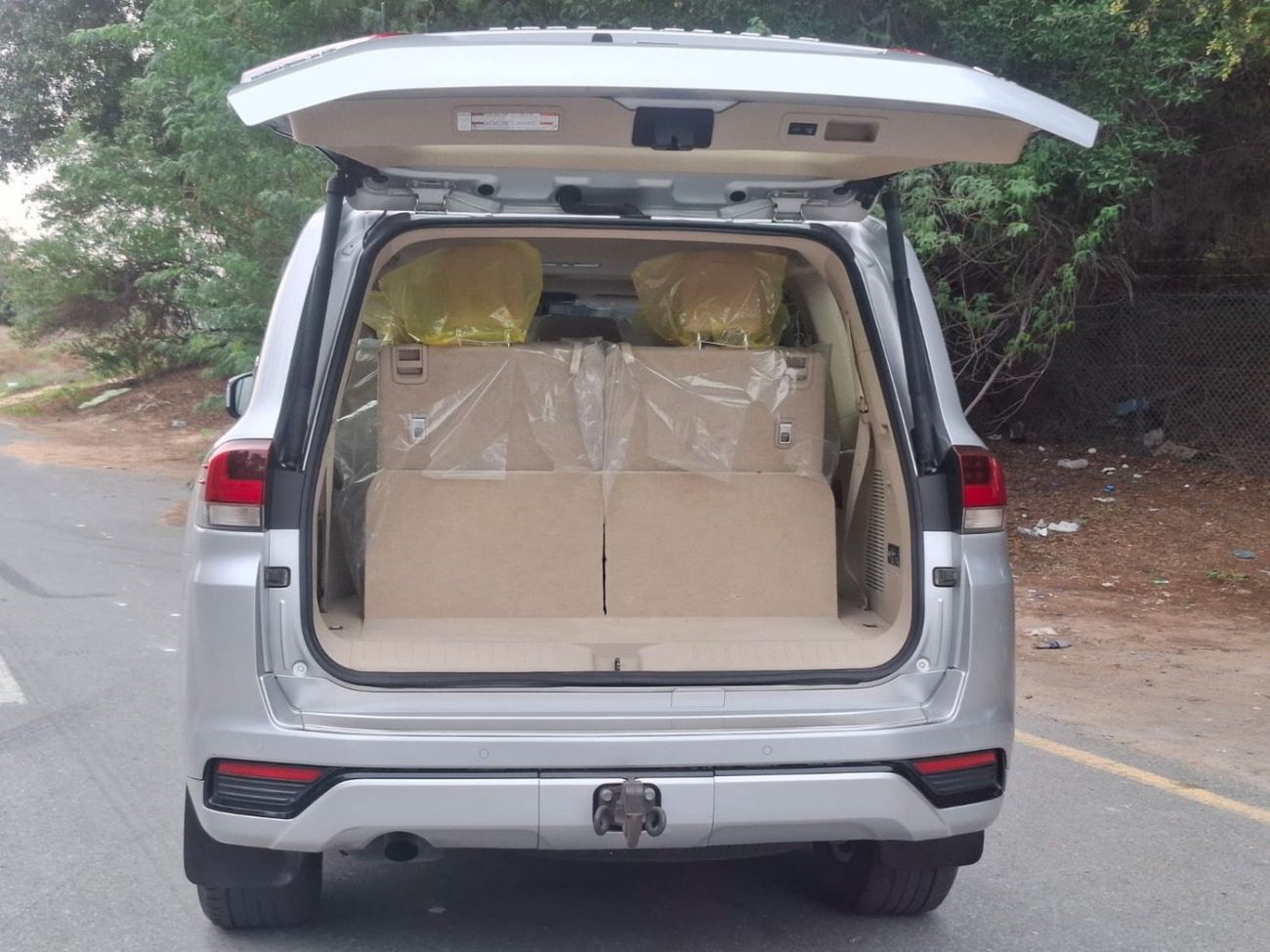 Toyota Land Cruiser 2022 MODEL DIESEL ENGINE GXR Twin Turbo  LC300 V6 Full Option Very Clean And Perfect Condition