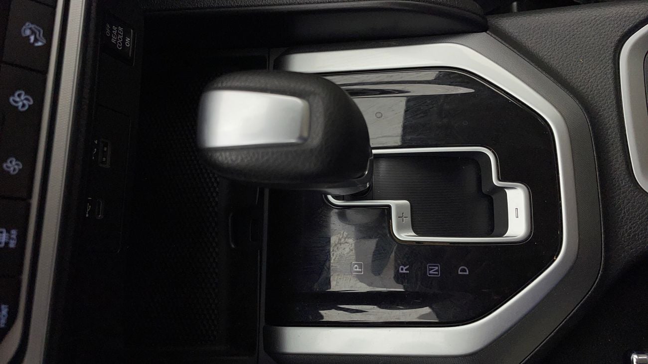 نيسان إكستيرا TITANIUM 2.5 | بدون دفعة مقدمة | اختبار القيادة في المنزل