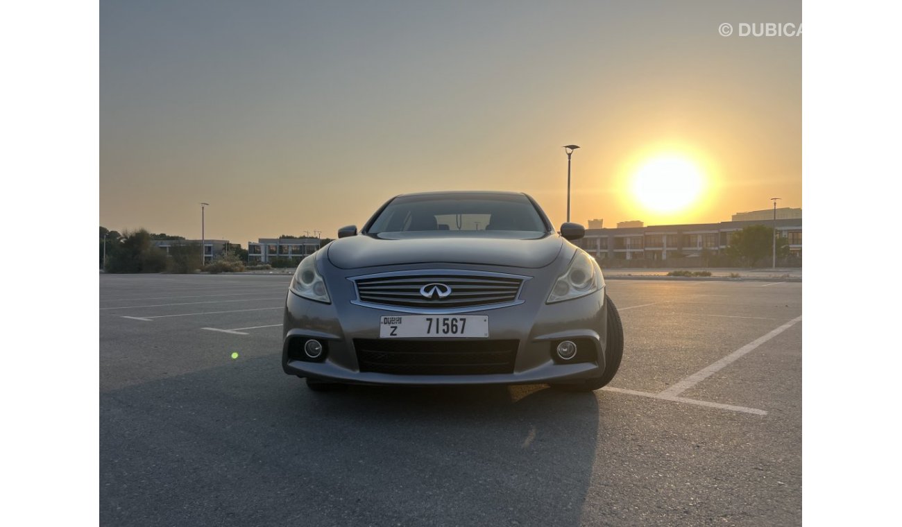 Infiniti G37