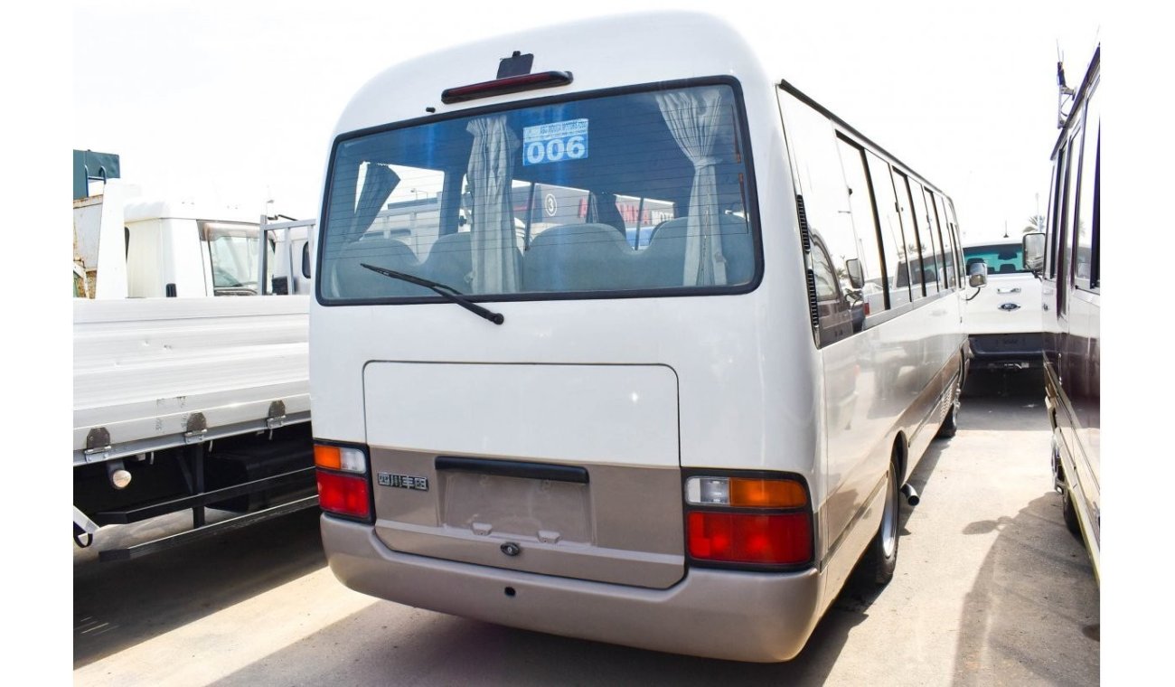 Toyota Coaster Diesel Right hand A/T- HDB51-0004615