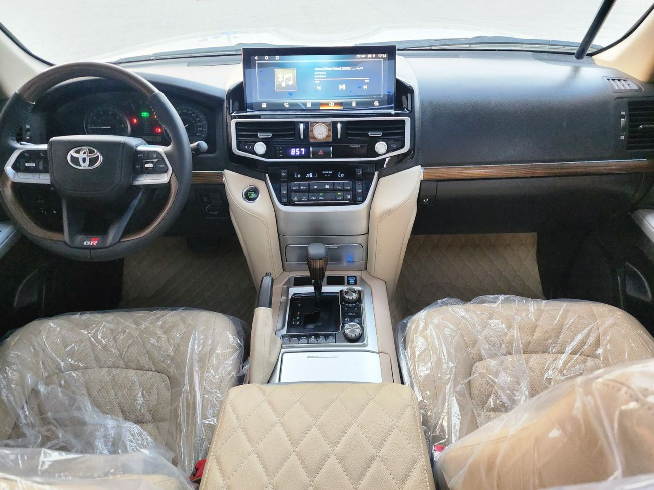 تويوتا لاند كروزر GX.R V6 upgrade 2024