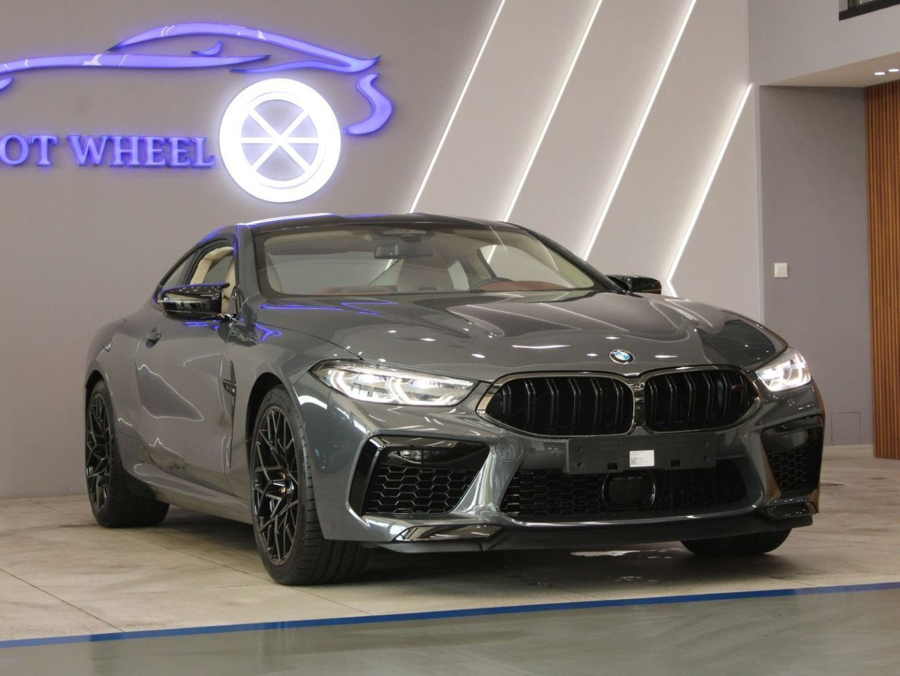 BMW M8 BMW M8 COMPETITION