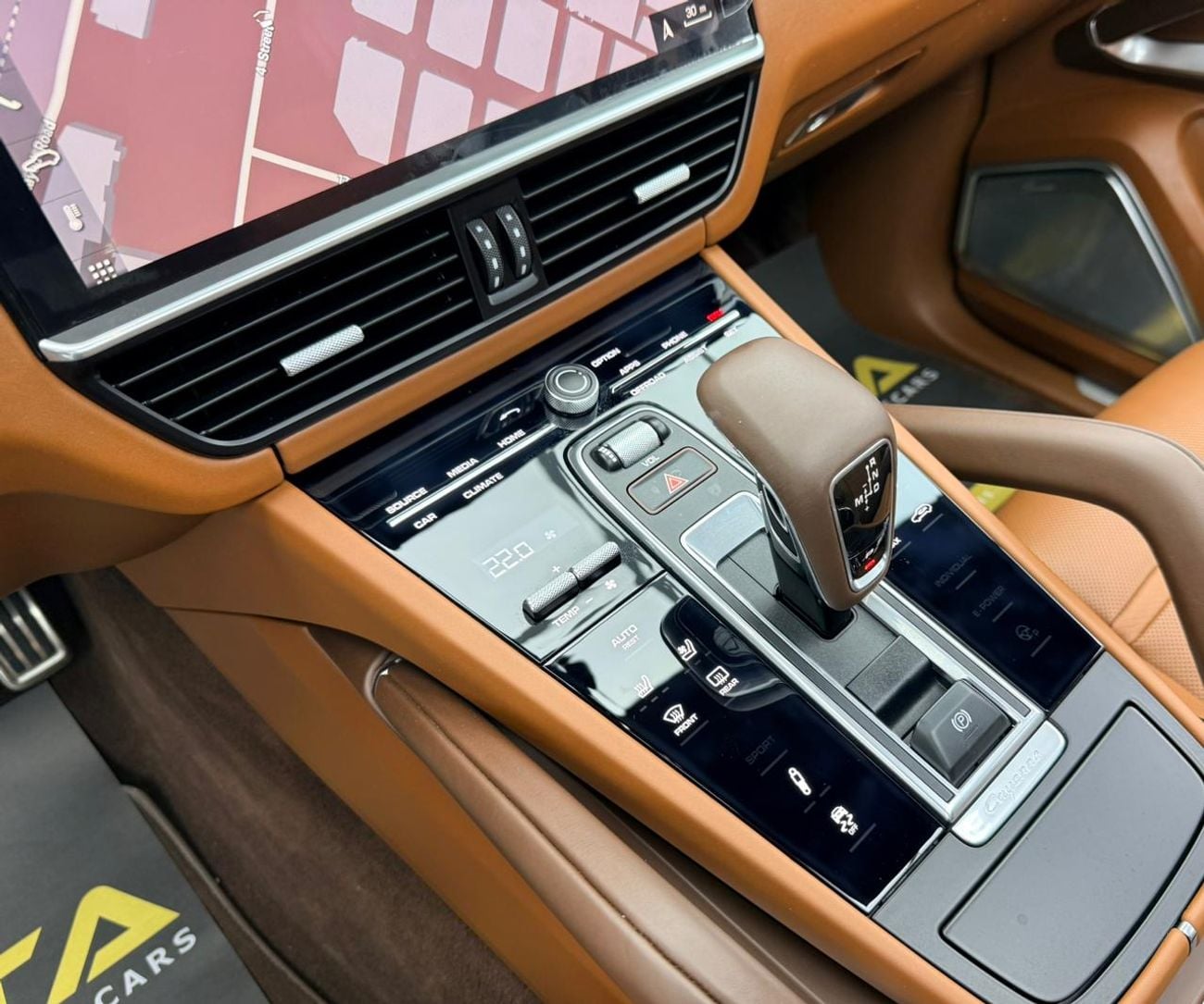 بورش كايان 2019 Porsche Cayenne Turbo, Warranty, Full Porsche Service History, Very Low Km, Fully Loaded, GCC