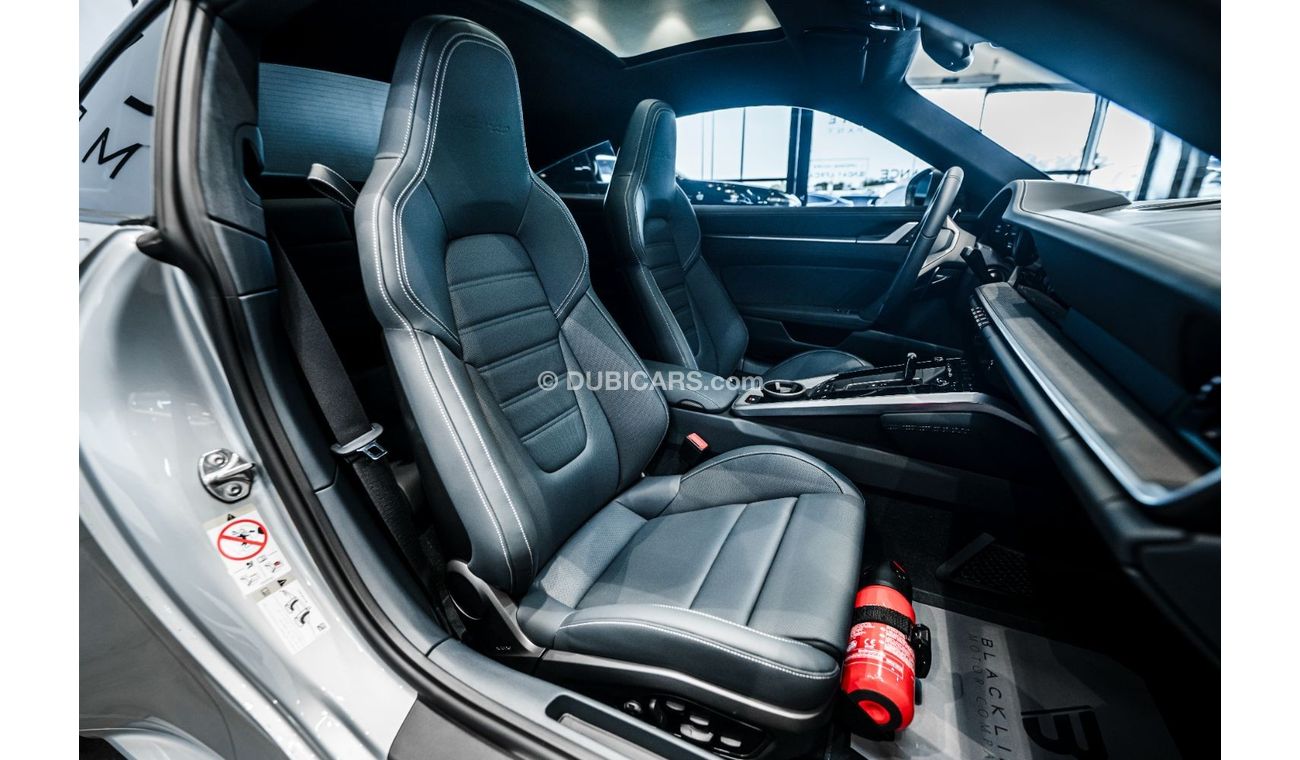 Porsche 911 2022 Porsche 911 Turbo, 2024 Porsche Warranty, As New Condition, GCC