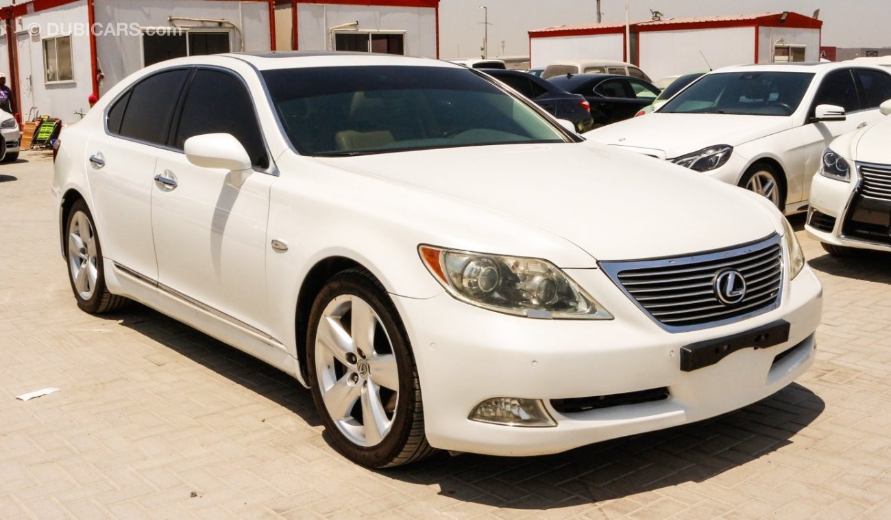 Lexus LS460