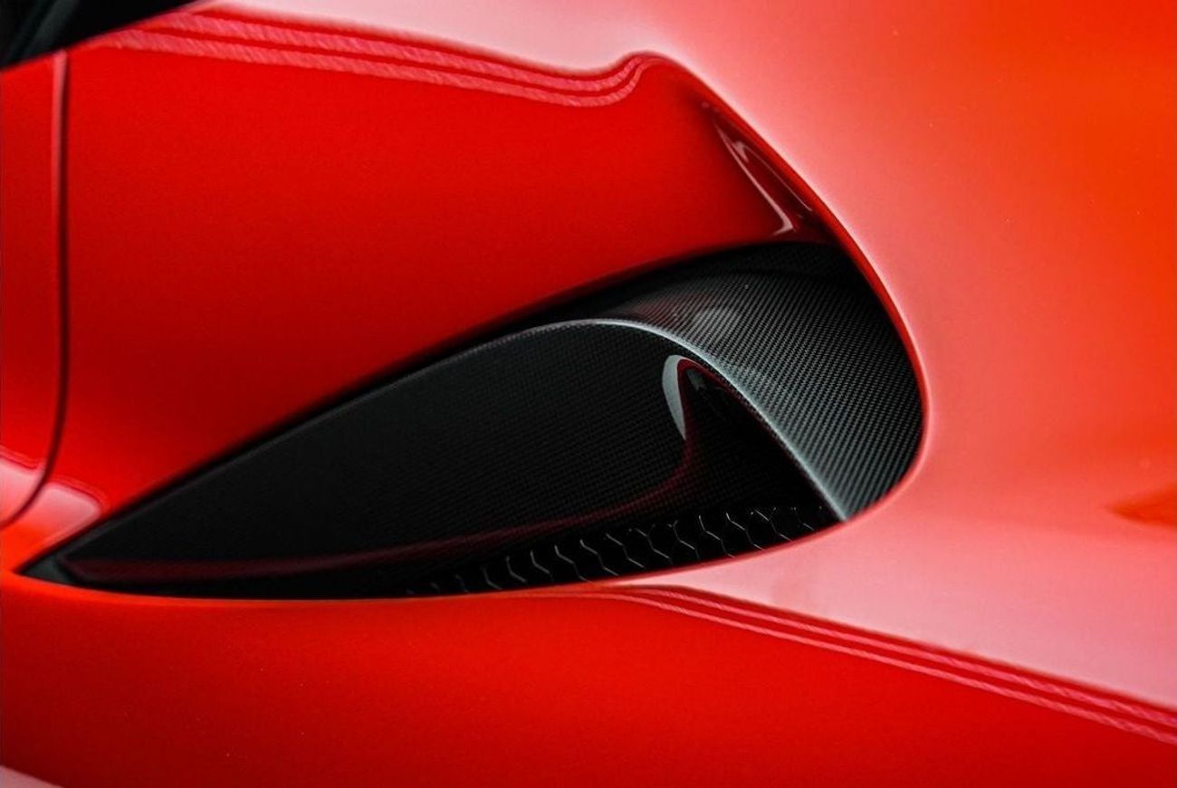 Ferrari SF90 Stradale Ferrari SF90 Stradale Assetto Fiorano