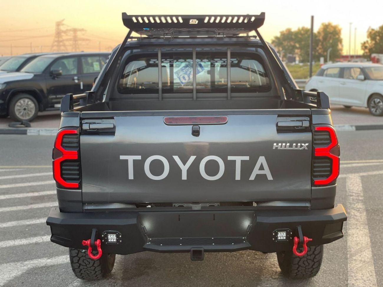 Toyota Hilux 2019 Toyota Hilux Revolution Edition - 4x4 | GCC Specs | Full Off-Road Build