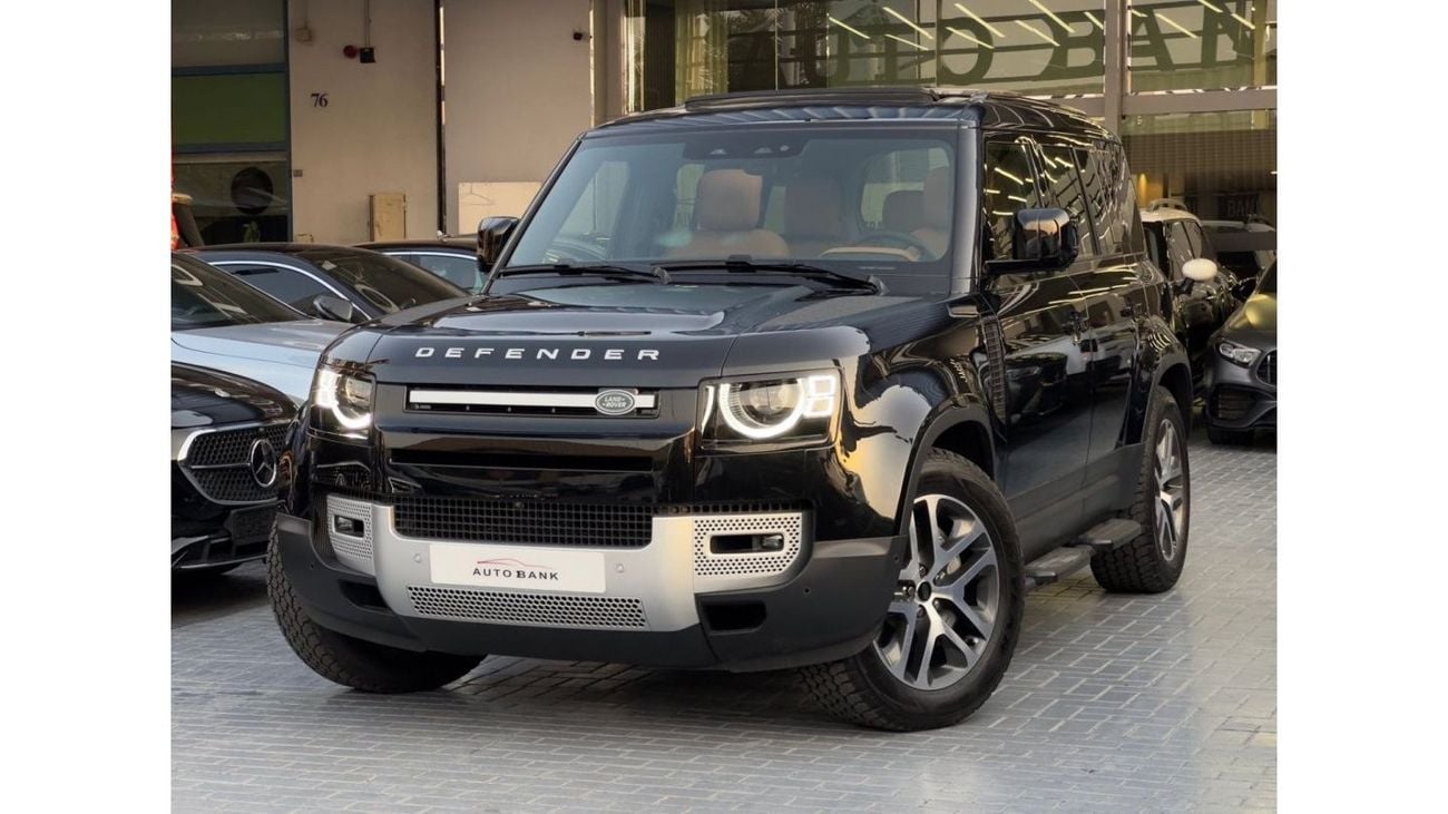 Land Rover Defender LAND ROVER DEFENDER V6 MODEL 2024 ZERO KM GCC SPECS UNDER WARRANTY + SERVICE