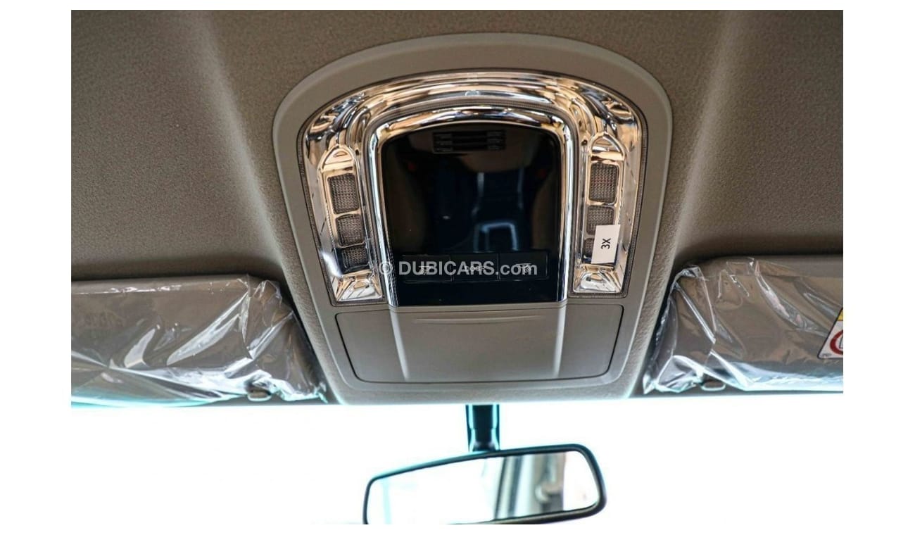 تويوتا فورتونر Get 2023 Toyota Fortuner 4X4 2.8 18'I AL - Platinum White inside Chamois