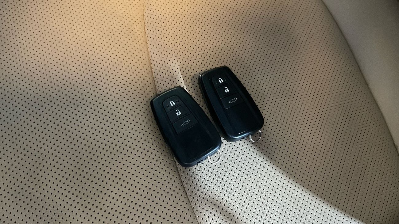 Toyota RAV4 VXR HEV 2.5L (219 HP) 4WD VXR HEV | Guaranteed Warranty | 0 Down Payment