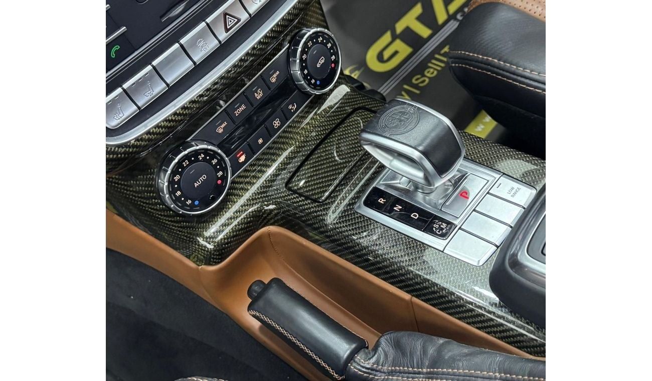 Mercedes-Benz G 63 AMG Std 5.5L 2017 Mercedes Benz G63 AMG, Full Mercedes Service History, Carbon Fiber Package, GCC