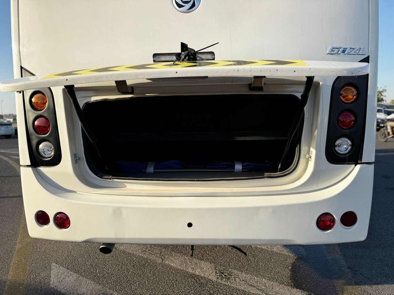 اشوك ليلاند Gazl أشوك ليلاند  باص صغير