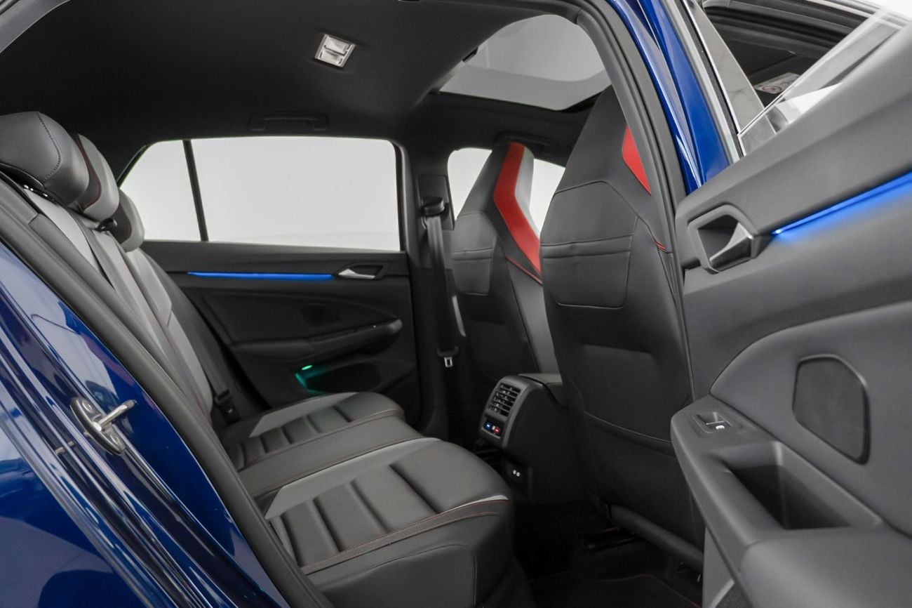 Volkswagen Golf GTI P2