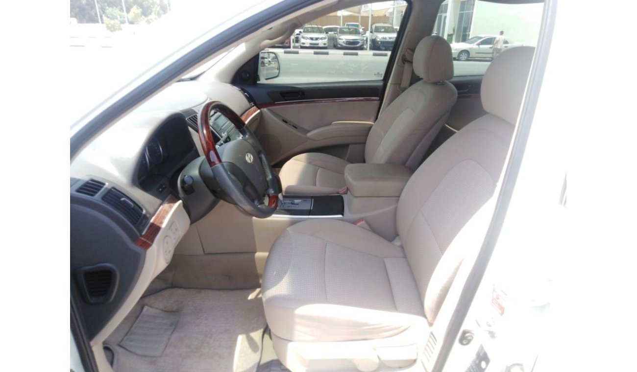 Hyundai Veracruz Hyundai veracruz 2011 gcc 4*4 very good condition,,, for sale